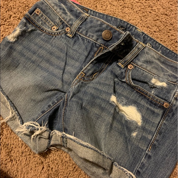 Distressed American Eagle Denim Shorts - Picture 1 of 2